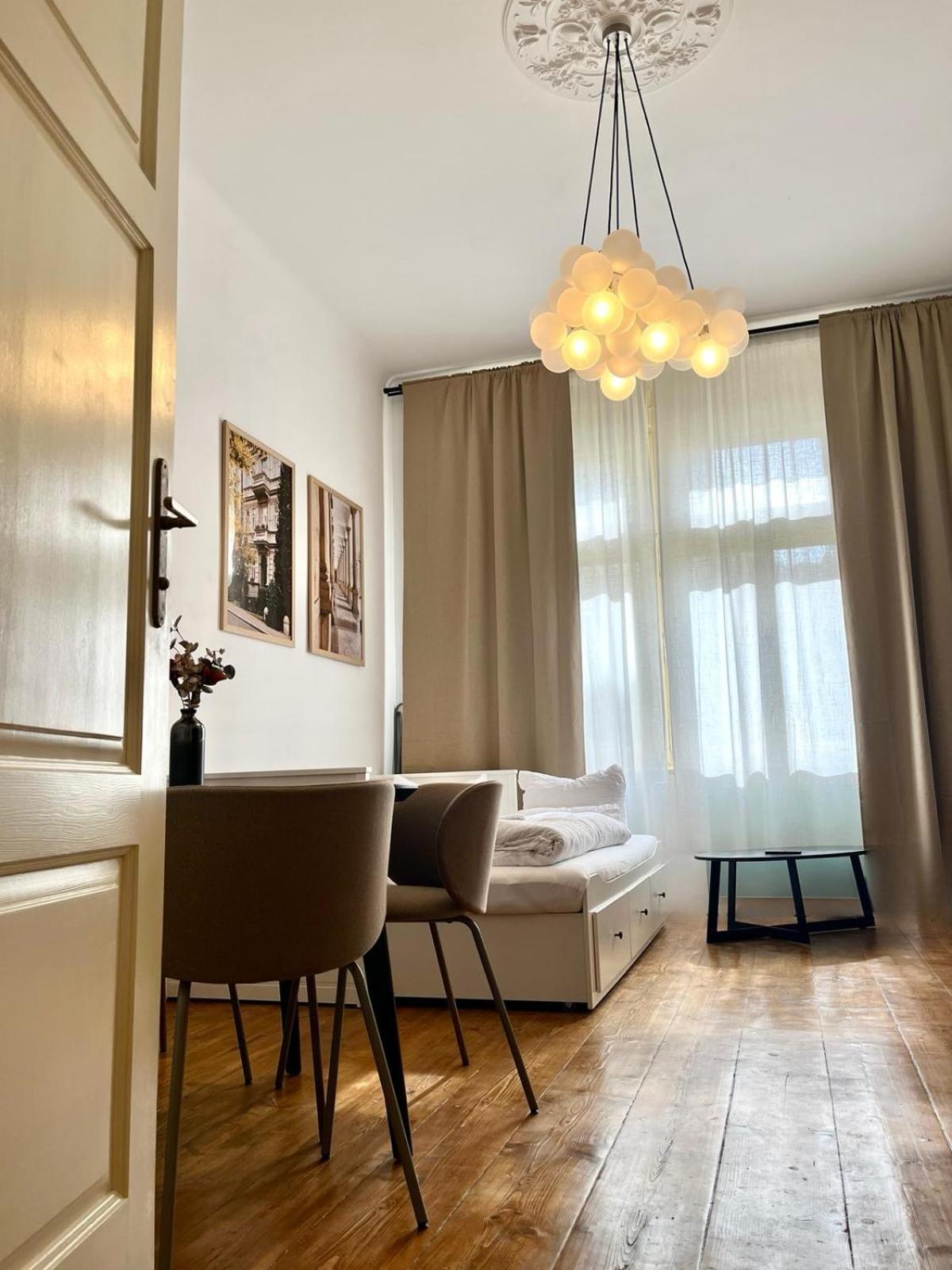 Apartma Aida 1908 Karlovy Vary Exterior foto